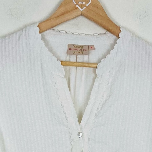 Rungolee white / cream seersucker Phoebe blouse. Ric rac and ruffle details. S - Picture 5 of 6